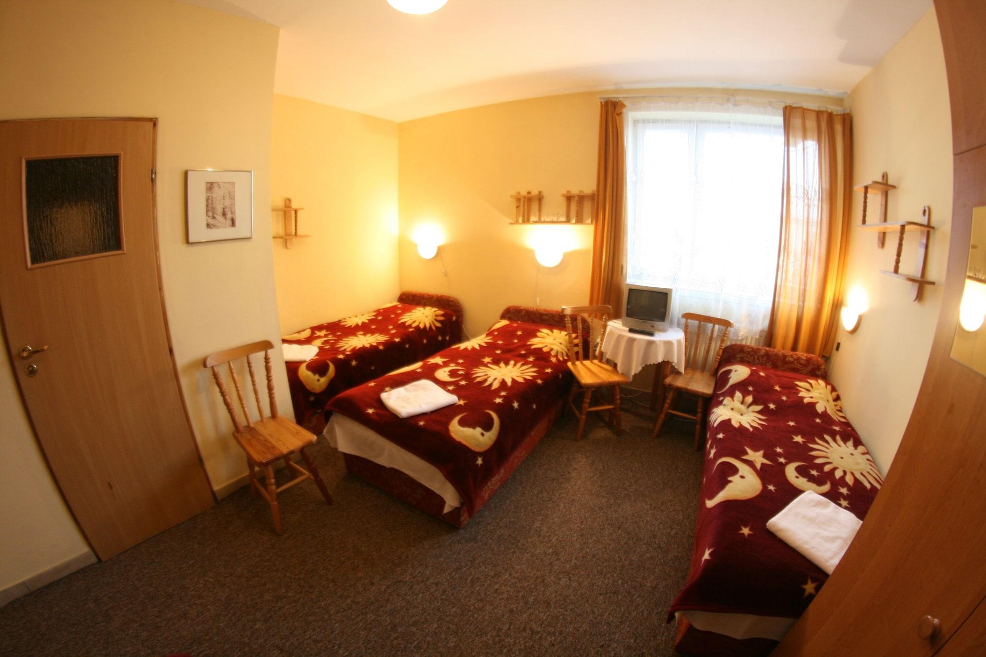 Daisy Superior Hotell Kraków Exteriör bild