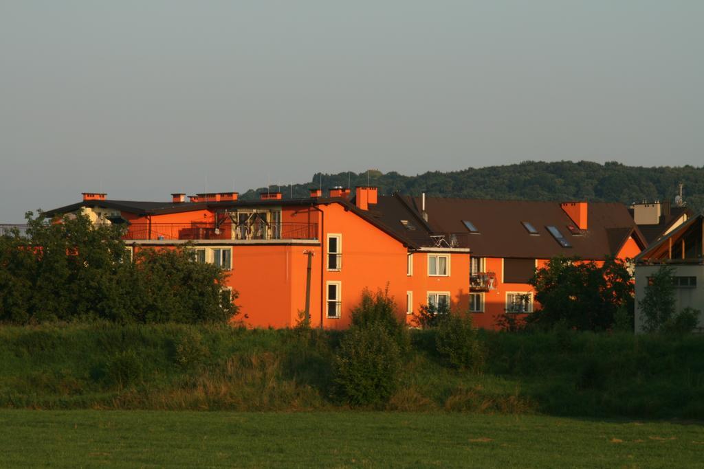 Daisy Superior Hotell Kraków Exteriör bild