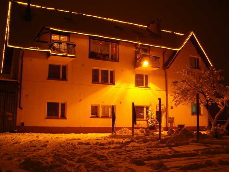 Daisy Superior Hotell Kraków Exteriör bild